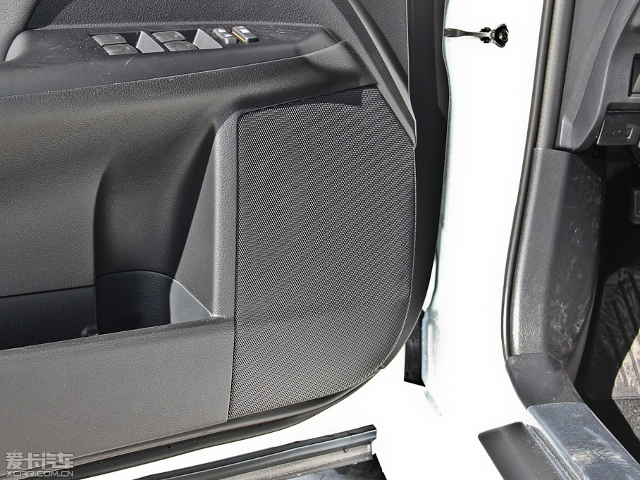 2014׿_˹CT 200h m pɫ