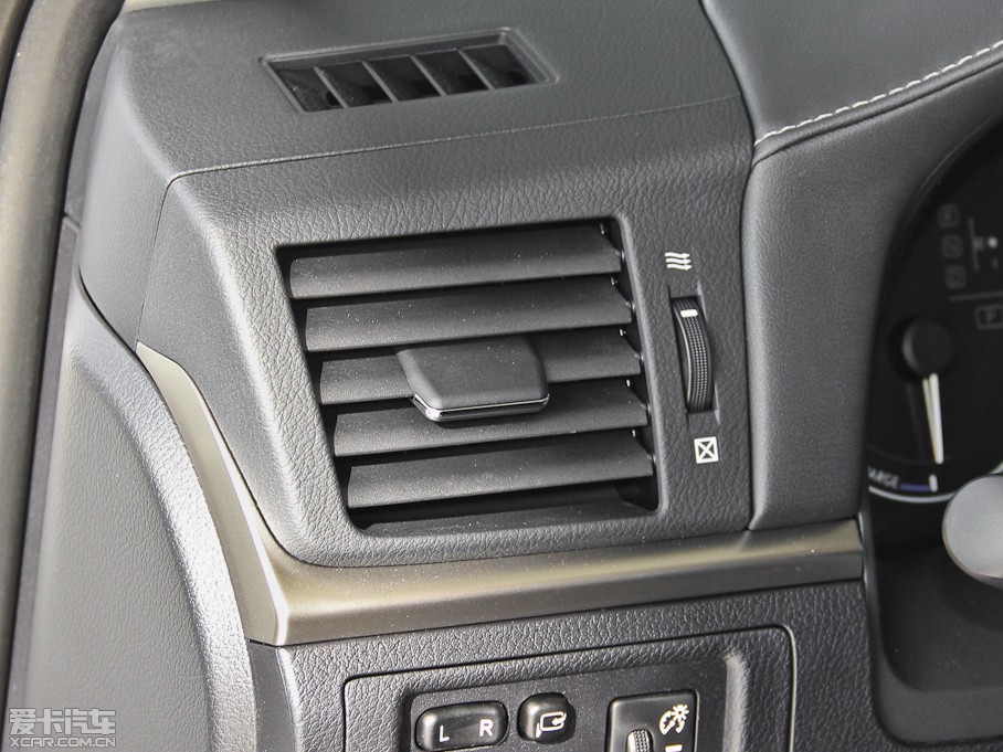 2014׿_˹CT 200h m pɫ