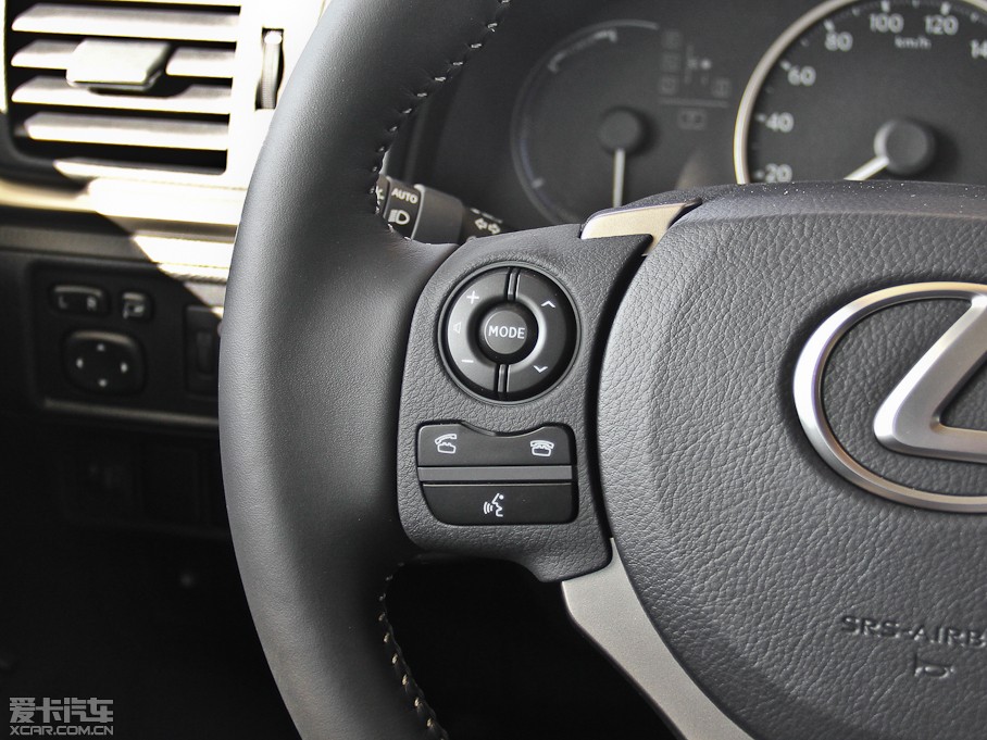 2014׿_˹CT 200h m pɫ