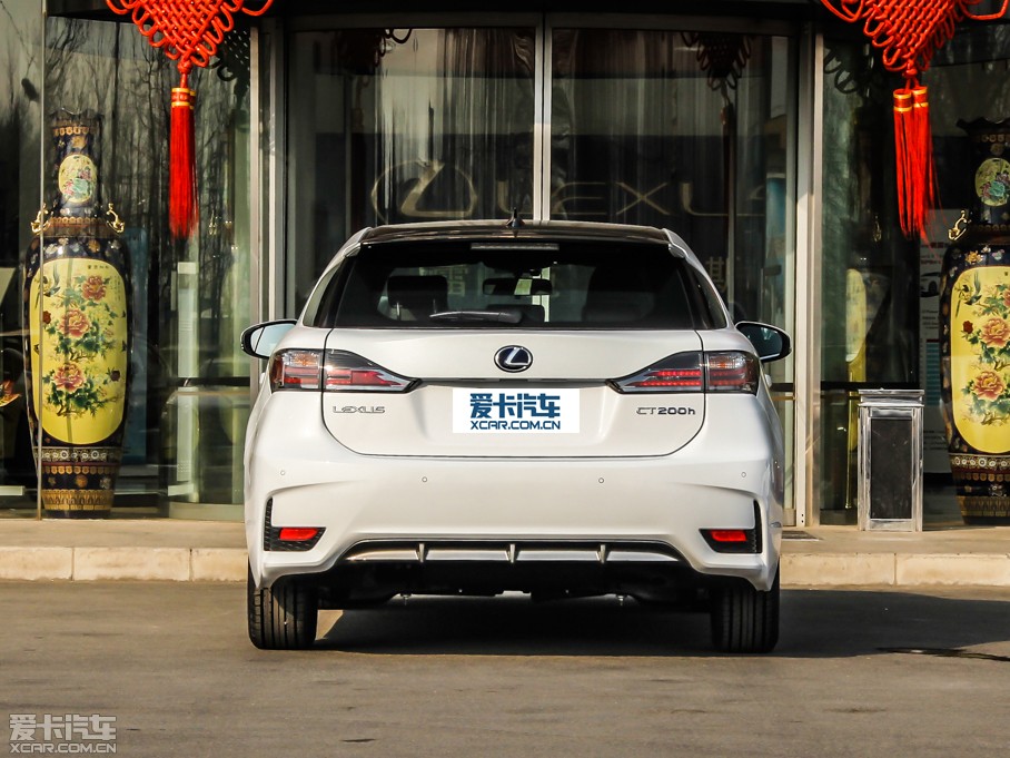 2014׿_˹CT 200h F-SPORT pɫ