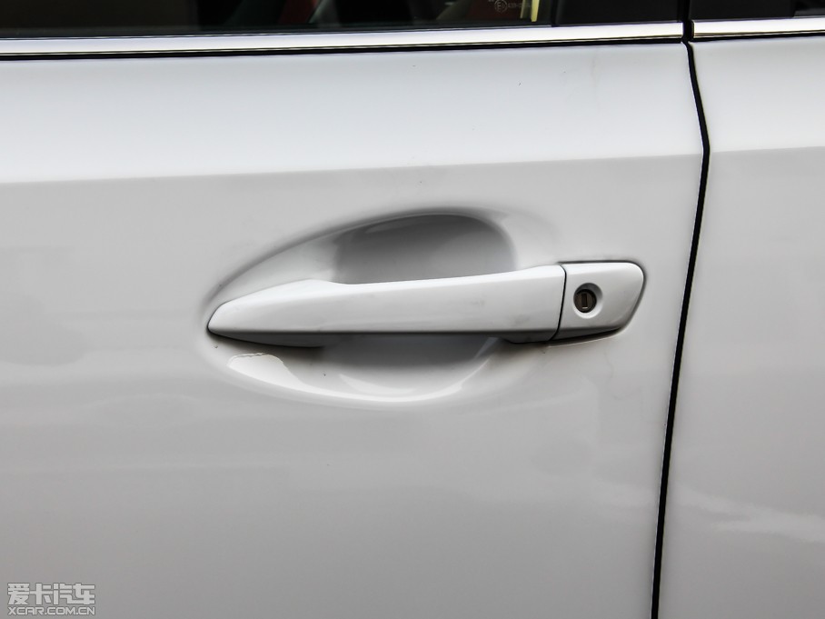 2014׿_˹CT 200h F-SPORT pɫ