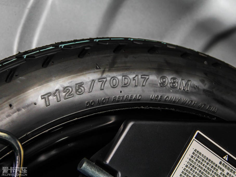 2014׿_˹CT 200h F-SPORT pɫ