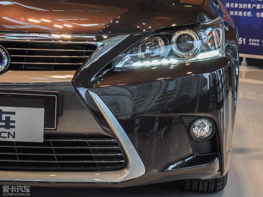 2014׿_˹CT 200h m pɫ