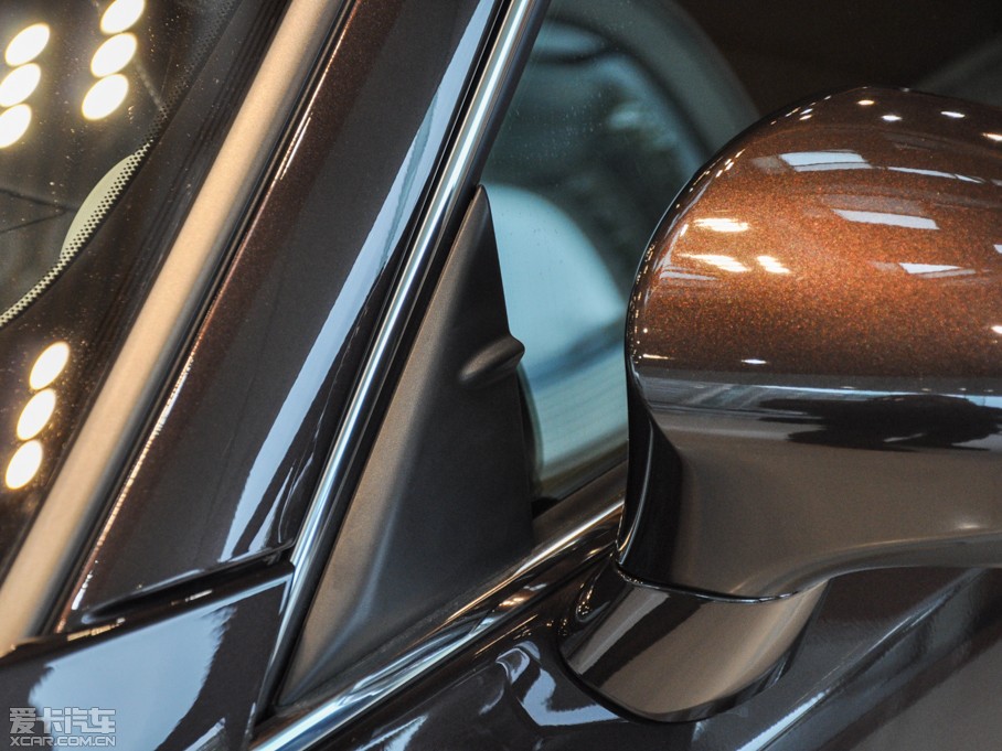 2014׿_˹CT 200h m pɫ