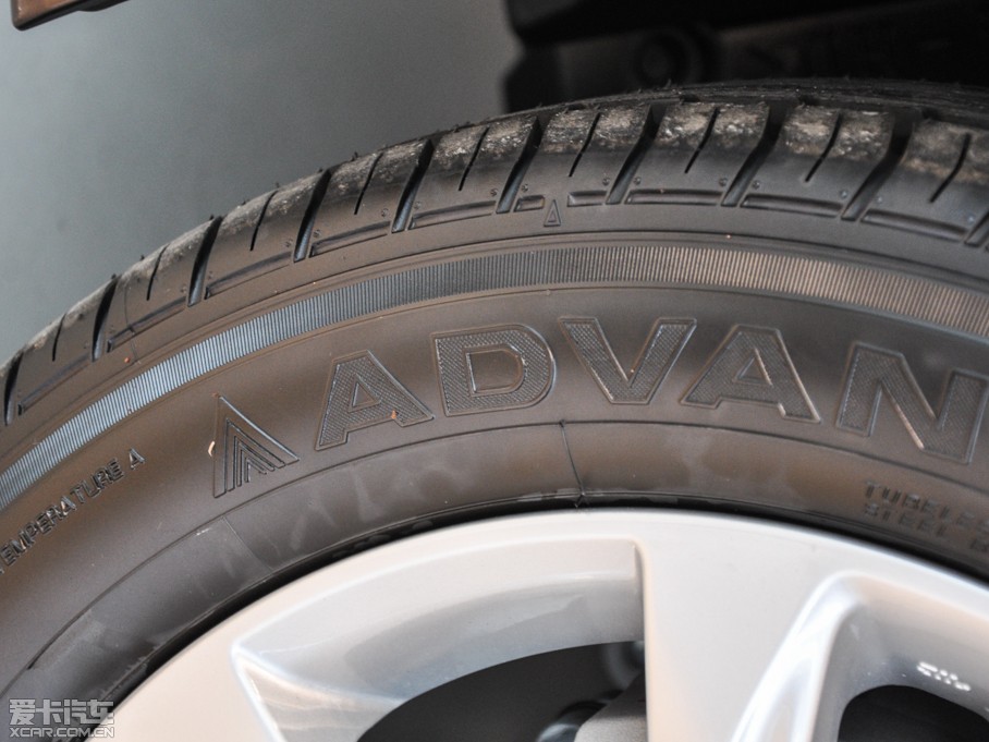 2014׿_˹CT 200h m pɫ