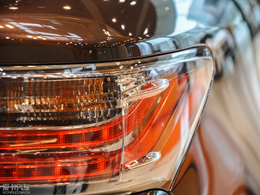 2014׿_˹CT 200h m pɫ