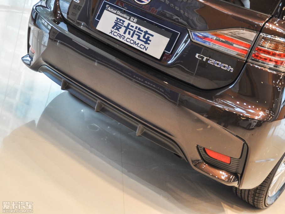 2014׿_˹CT 200h m pɫ