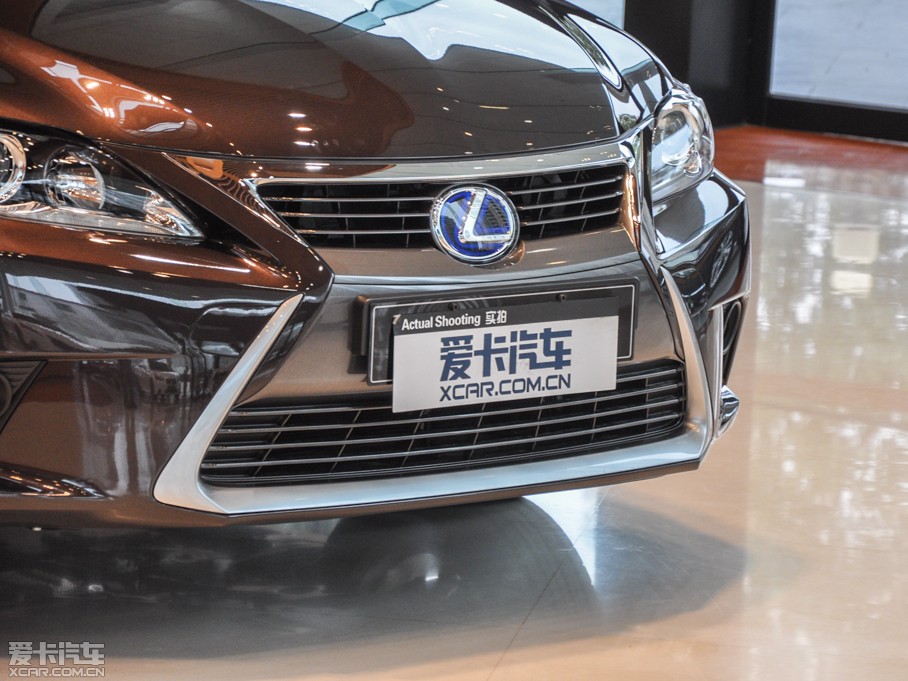 2014׿_˹CT 200h m pɫ