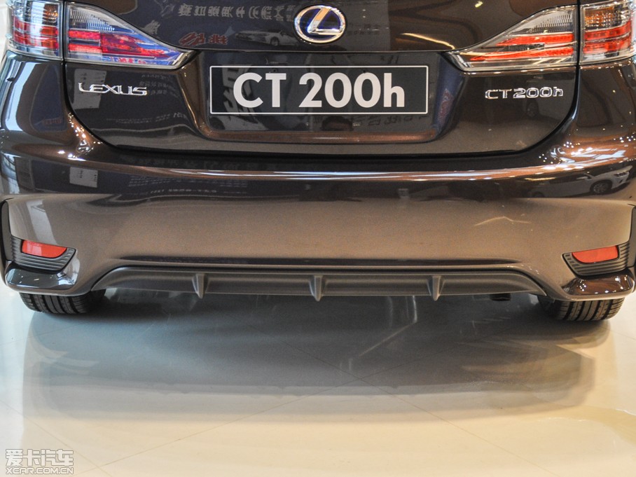 2014׿_˹CT 200h m pɫ