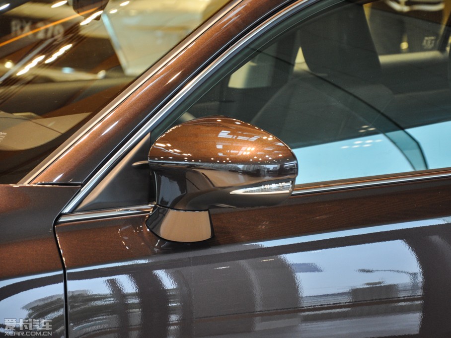 2014׿_˹CT 200h m pɫ