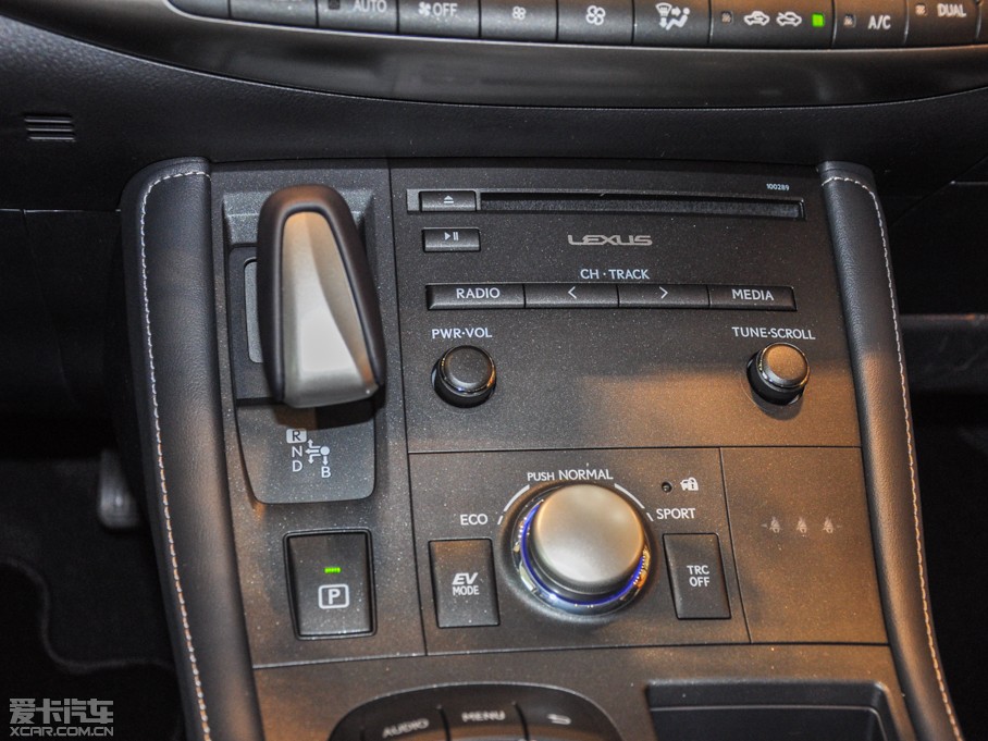 2014׿_˹CT 200h m pɫ