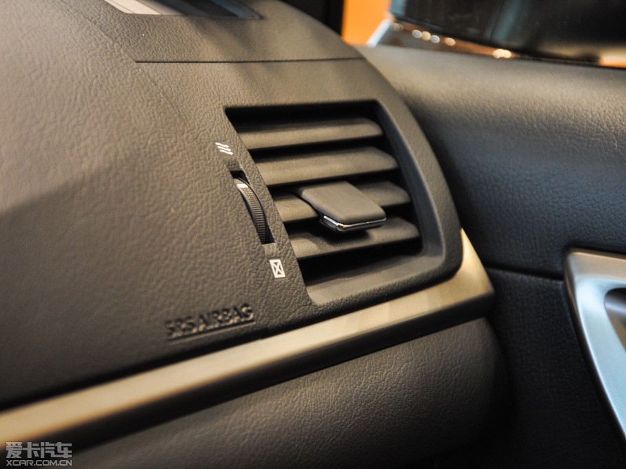 2014׿_˹CT 200h m pɫ