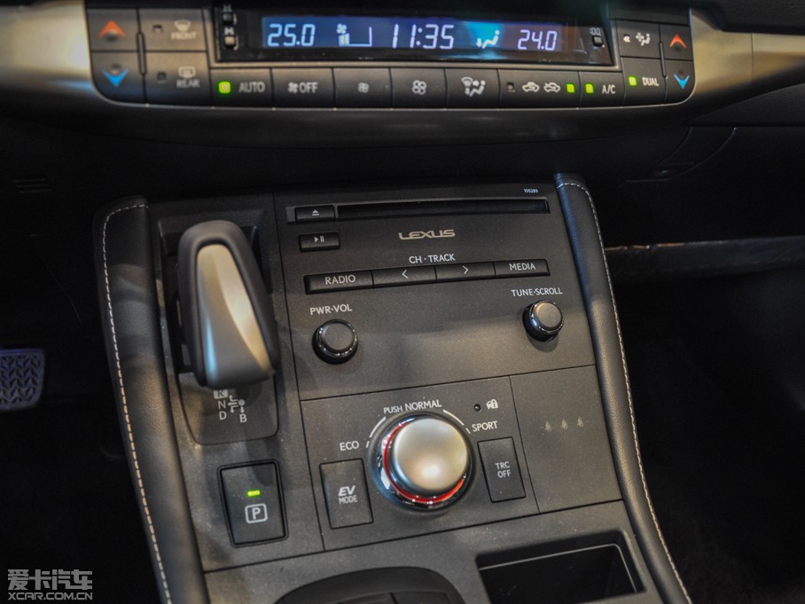 2014׿_˹CT 200h m pɫ