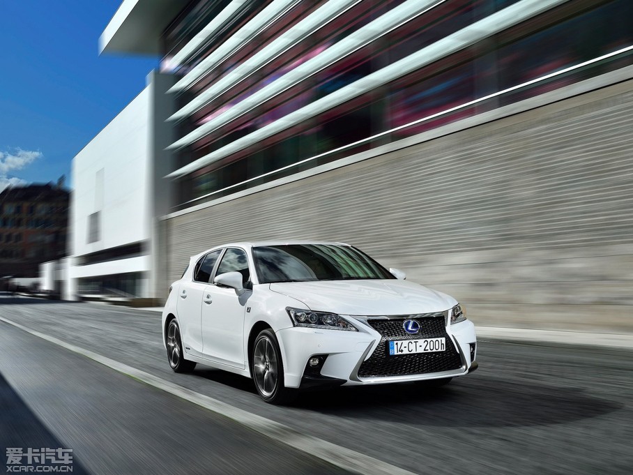 2014׿_˹CT 200h IȰ ɫ