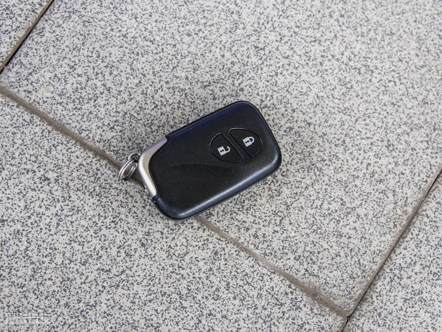 2014׿_˹CT 200h m ɫ