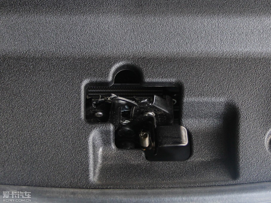 2014׿_˹CT 200h m ɫ