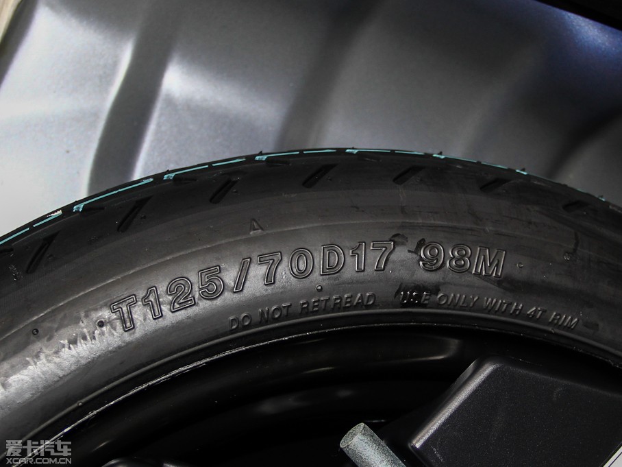 2014׿_˹CT 200h m ɫ