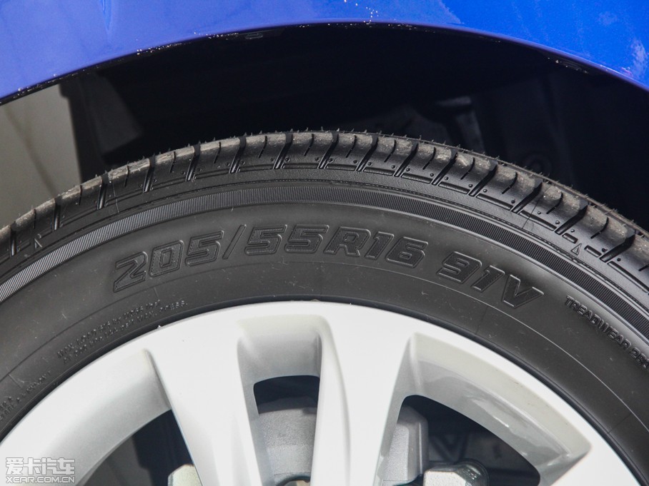 2014׿_˹CT 200h m ɫ