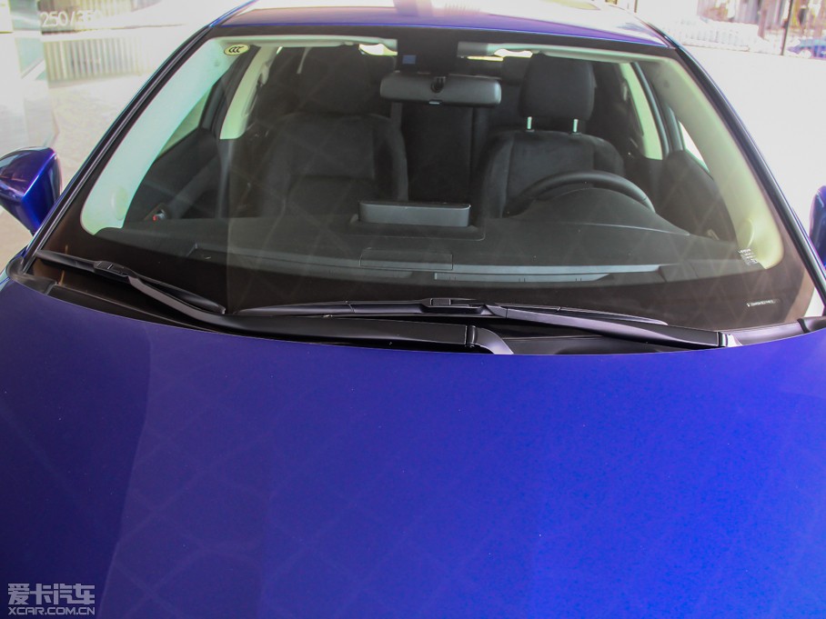 2014׿_˹CT 200h m ɫ