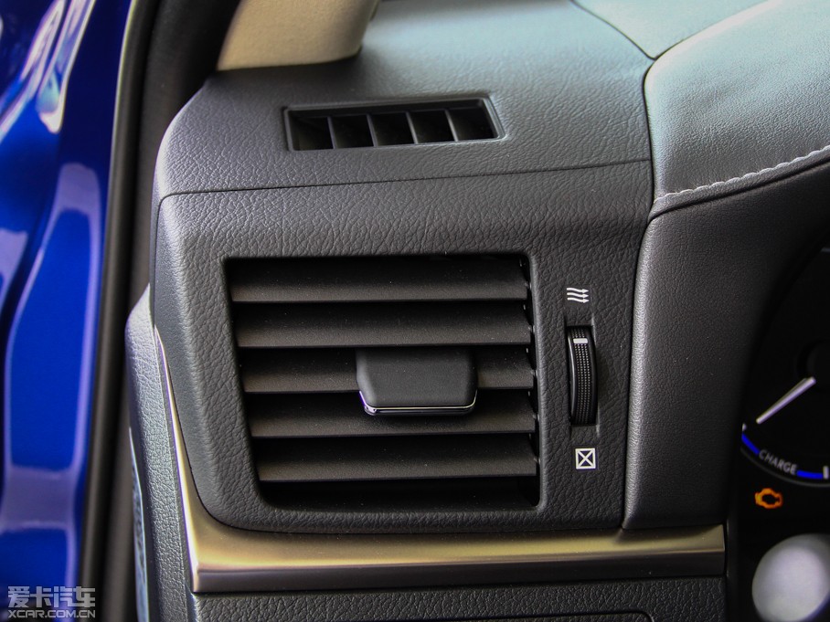 2014׿_˹CT 200h m ɫ