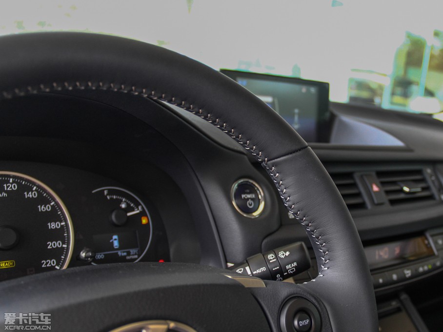 2014׿_˹CT 200h m ɫ