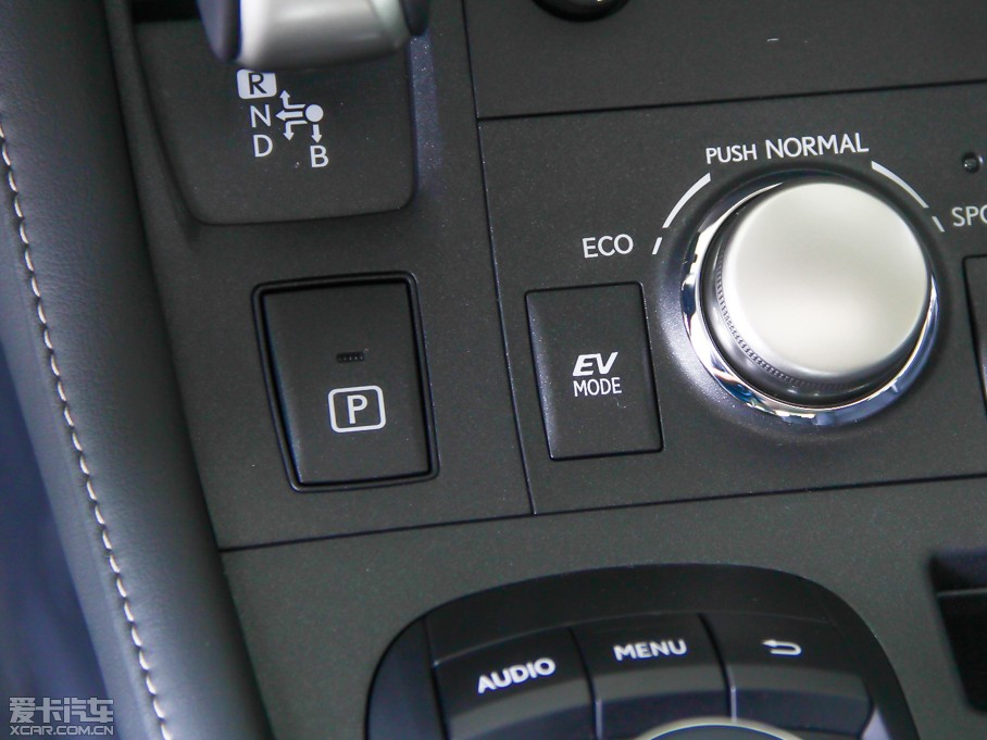 2014׿_˹CT 200h m ɫ