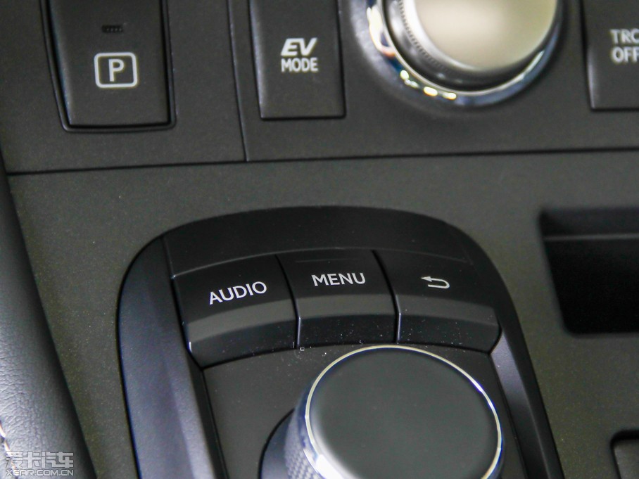 2014׿_˹CT 200h m ɫ