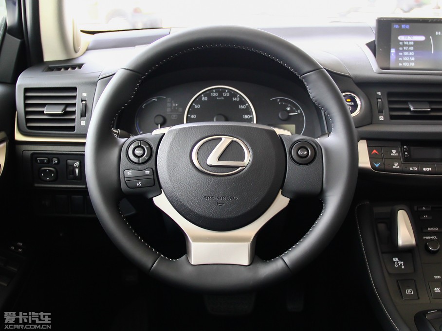 2014׿_˹CT 200h m ɫ