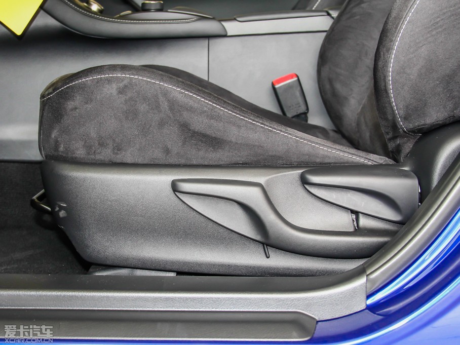 2014׿_˹CT 200h m ɫ