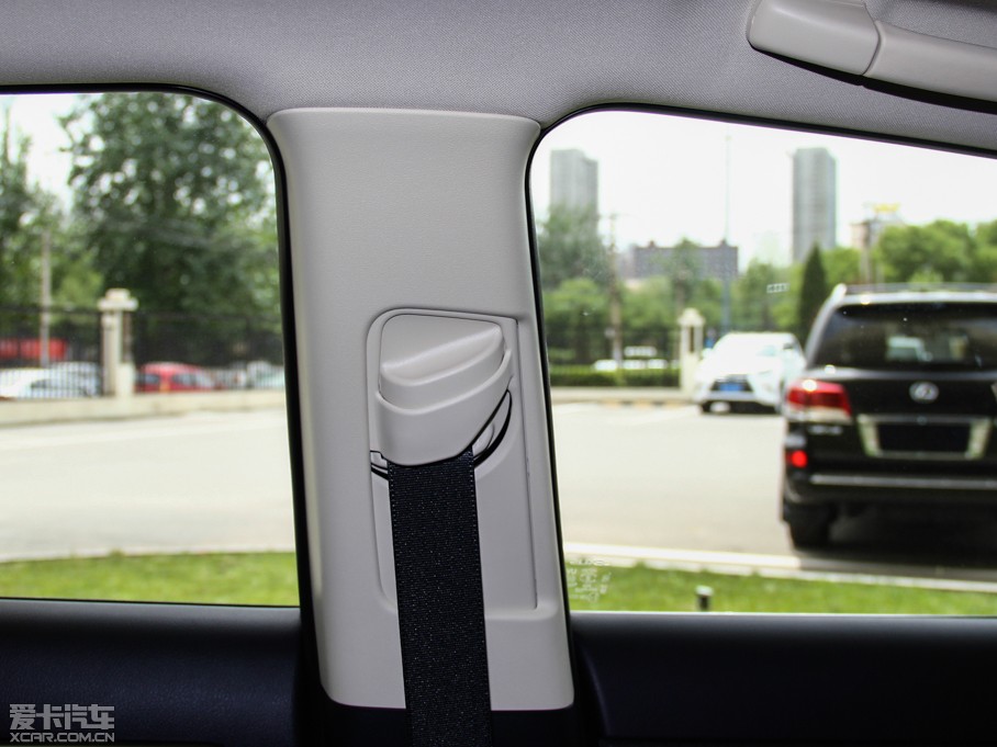 2014׿_˹CT 200h m ɫ