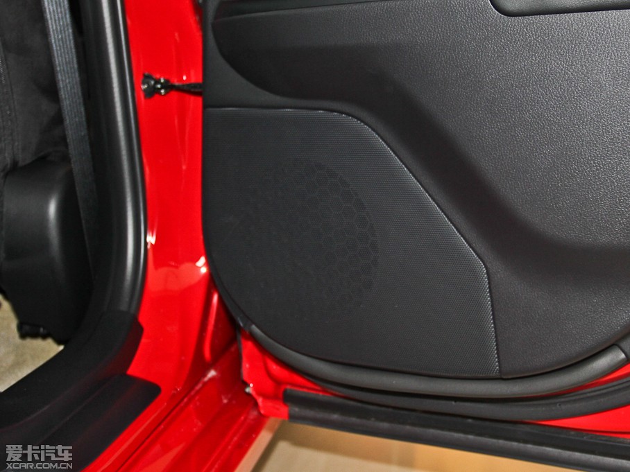 2014׿_˹CT 200h Ӣ ɫ