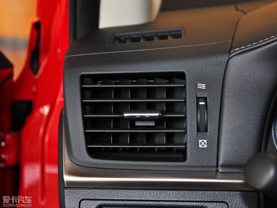 2014׿_˹CT 200h Ӣ ɫ