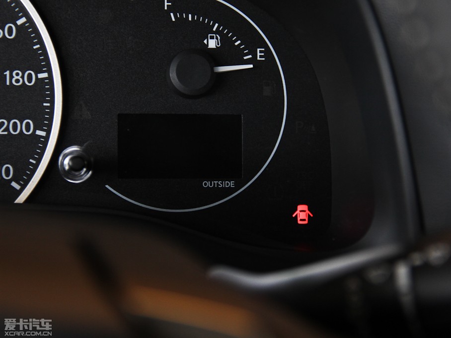 2014׿_˹CT 200h Ӣ ɫ