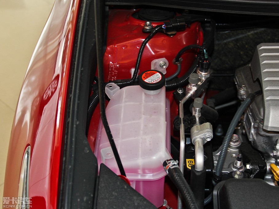 2014׿_˹CT 200h Ӣ ɫ