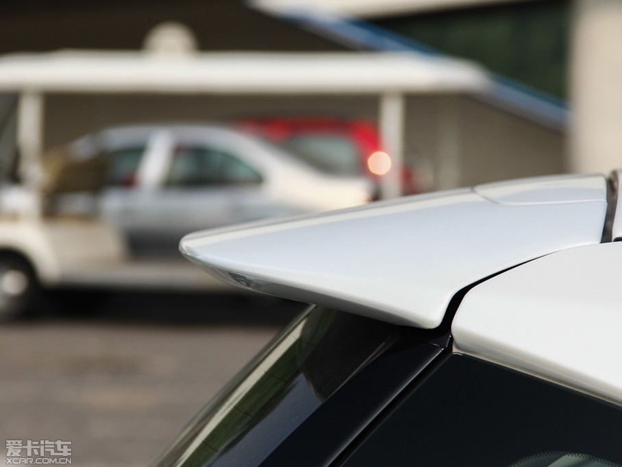 2014׿_˹CT 200h IȰ ɫ