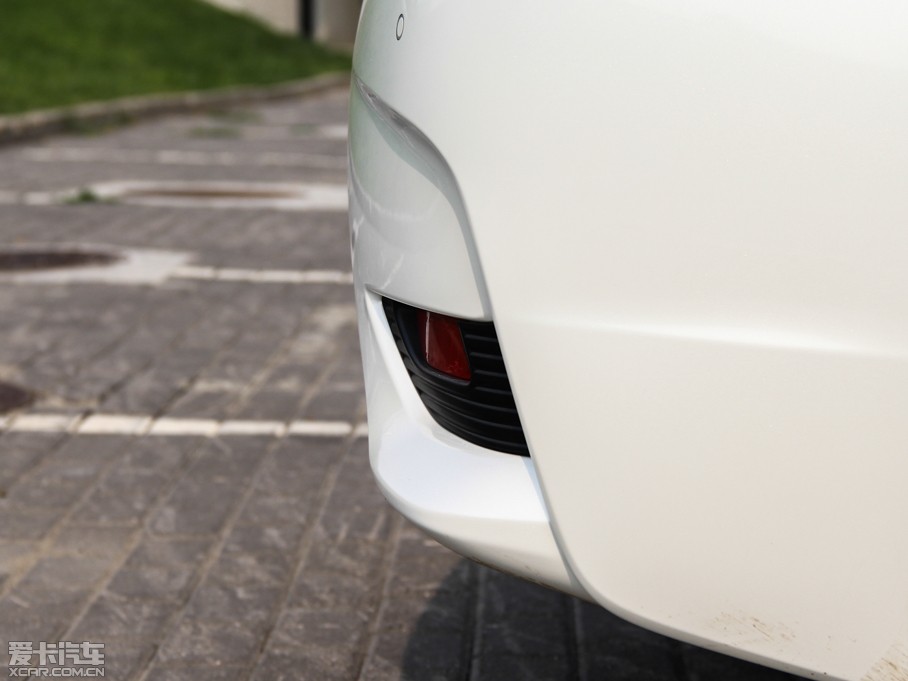 2014׿_˹CT 200h IȰ ɫ