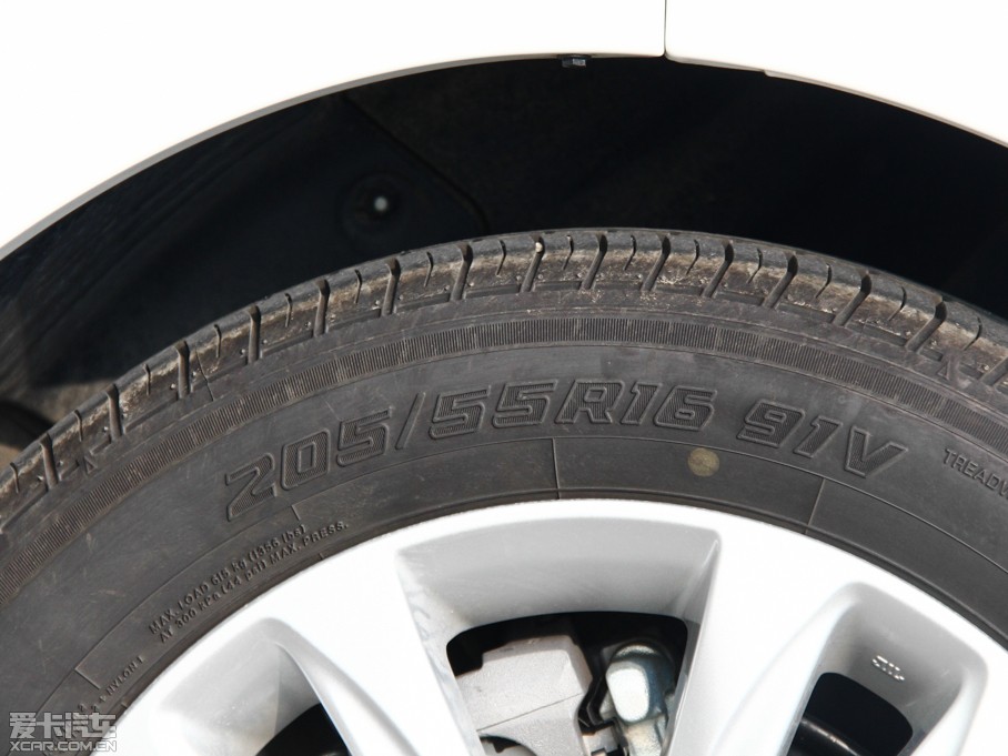 2014׿_˹CT 200h IȰ ɫ