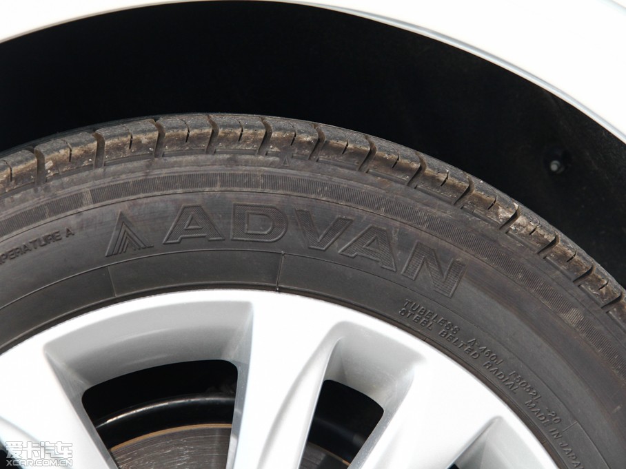 2014׿_˹CT 200h IȰ ɫ