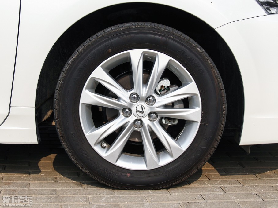 2014׿_˹CT 200h IȰ ɫ