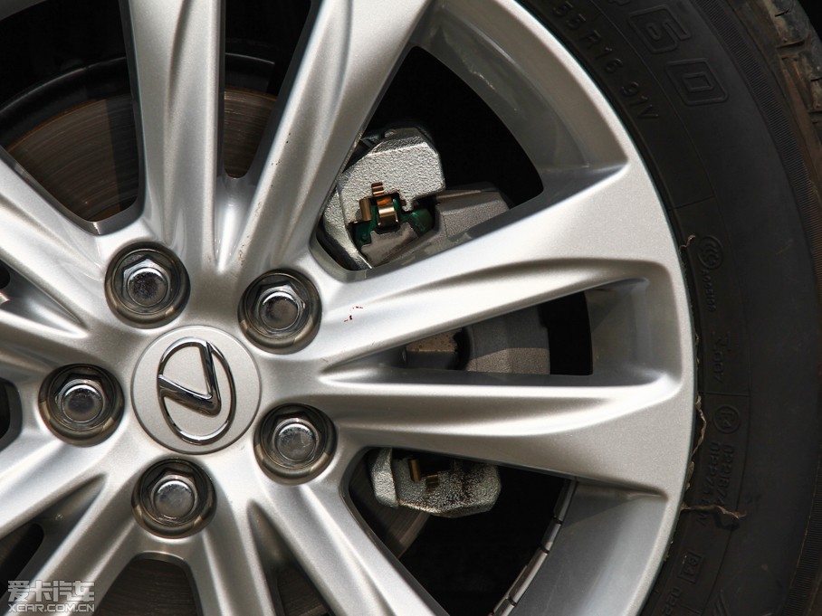 2014׿_˹CT 200h I(lng)Ȱ ɫ