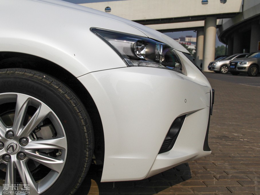 2014׿_˹CT 200h IȰ ɫ