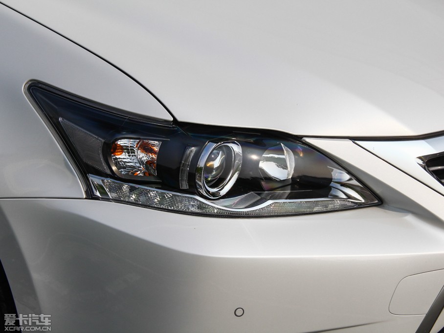 2014׿_˹CT 200h I(lng)Ȱ ɫ