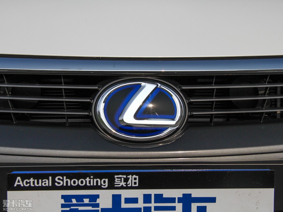 2014׿_˹CT 200h I(lng)Ȱ ɫ