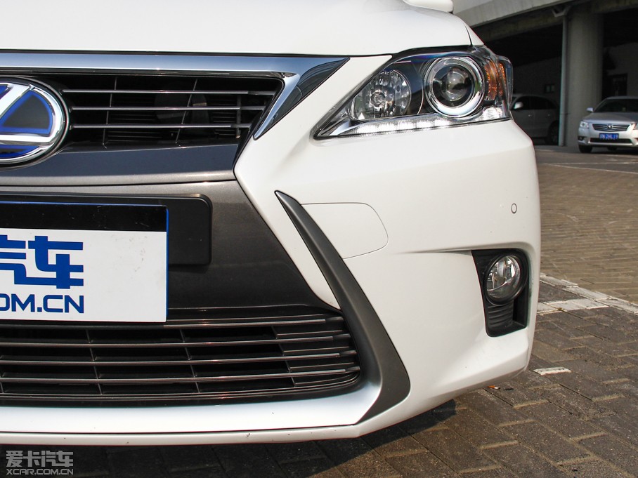 2014׿_˹CT 200h IȰ ɫ