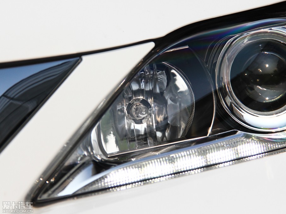 2014׿_˹CT 200h IȰ ɫ