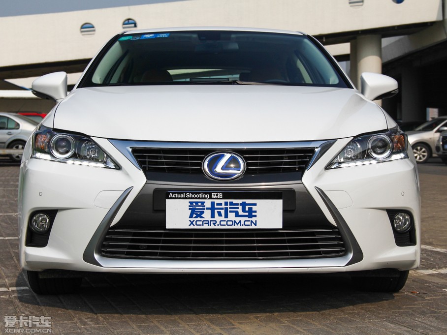 2014׿_˹CT 200h I(lng)Ȱ ɫ