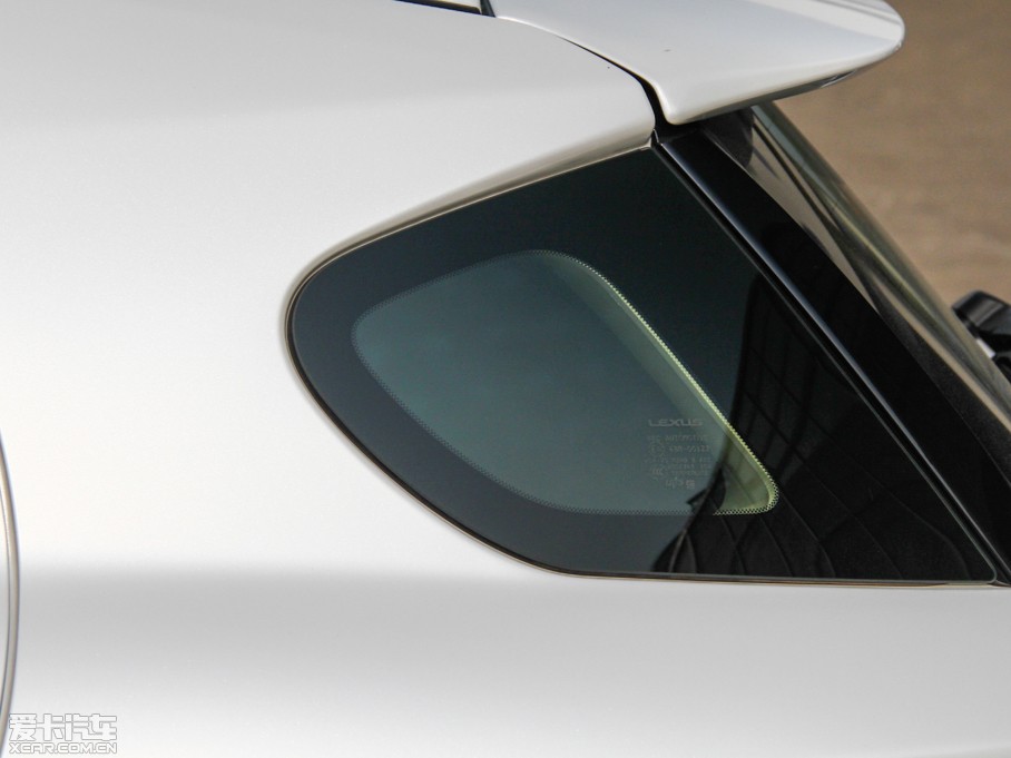 2014׿_˹CT 200h I(lng)Ȱ ɫ