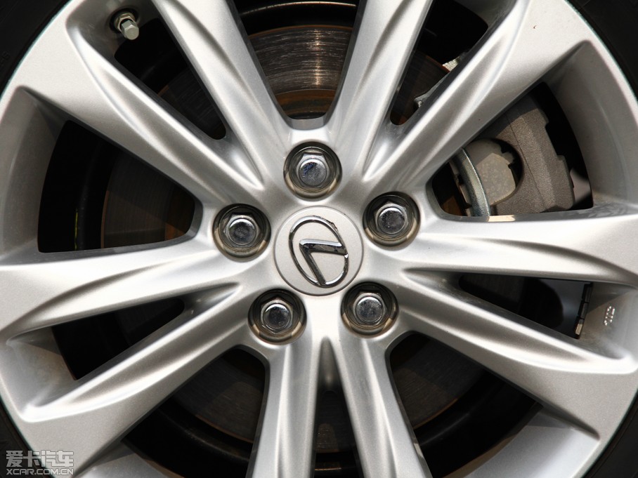 2014׿_˹CT 200h I(lng)Ȱ ɫ