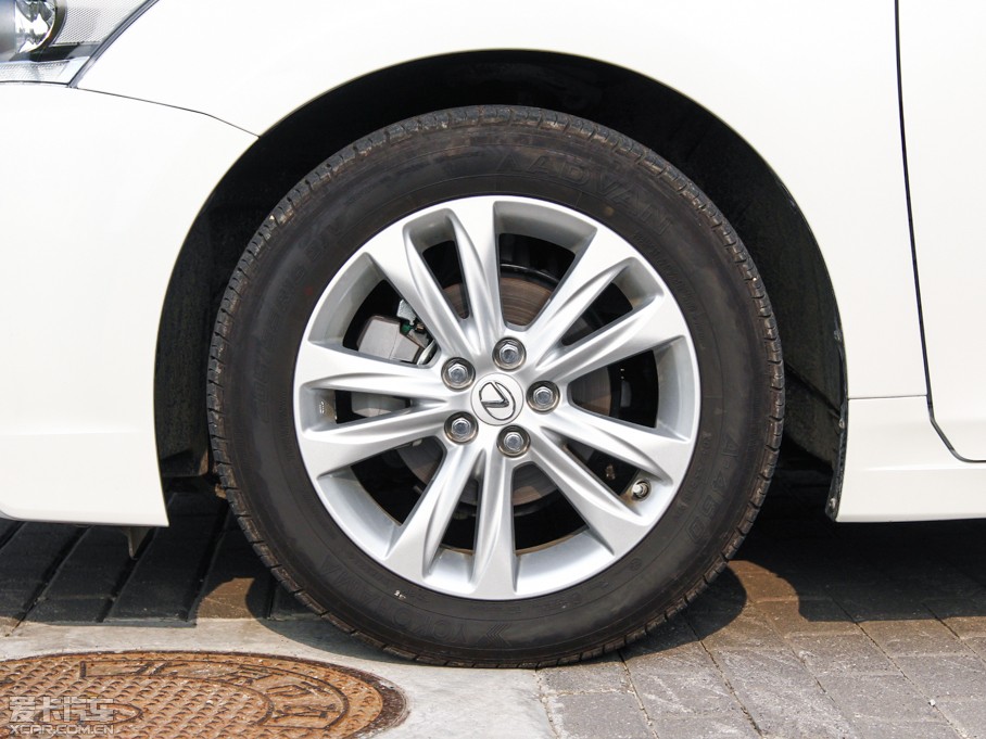 2014׿_˹CT 200h IȰ ɫ