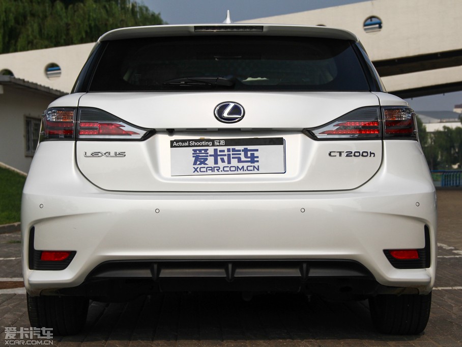 2014׿_˹CT 200h I(lng)Ȱ ɫ